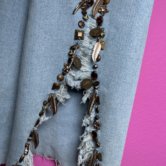 Luxe Moda stretch, embellished, frayed boot, cut jeans - Picture 3 of 10